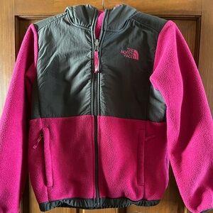 Girls North Face Denali full zip hooded fleece - Medium (10/12)